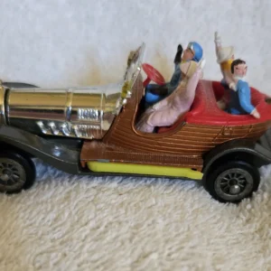 Husky 1/64 Chitty Chitty Bang Bang model car